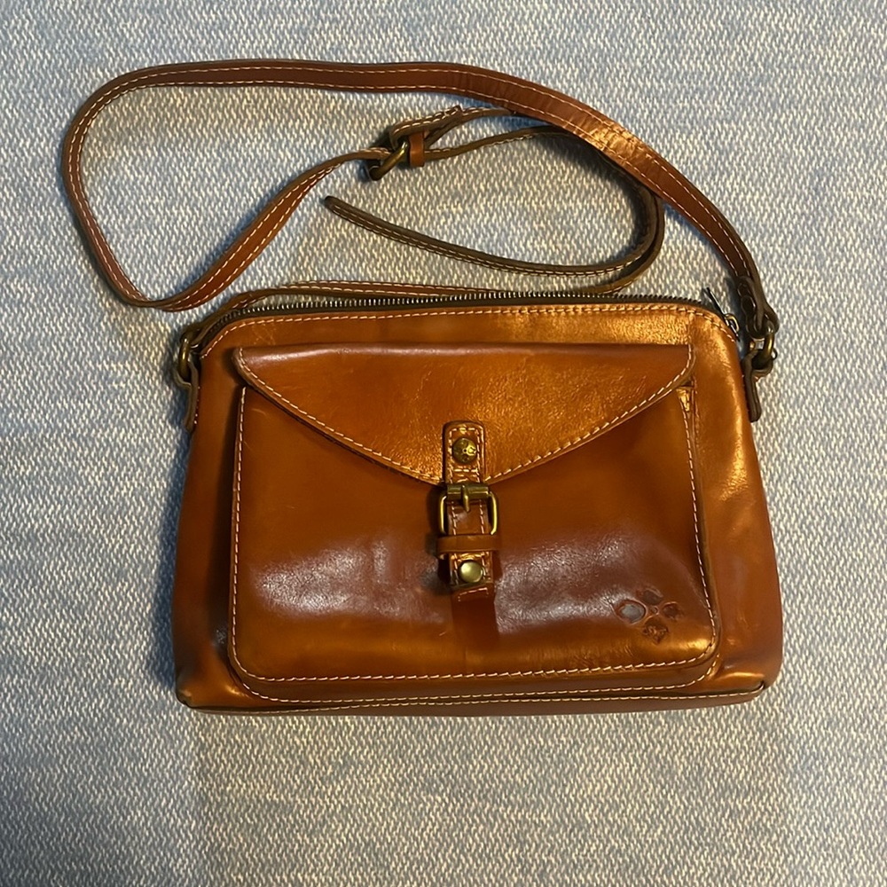 Patricia Nash Italian leather shoulder bag